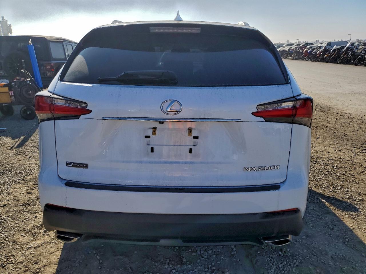 Lexus NX 200t Base Image 13