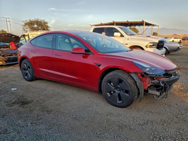 Tesla Model 3 Image 8