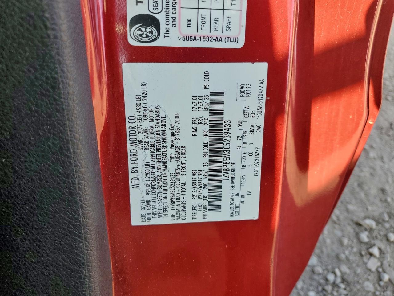 Ford Mustang Image 12