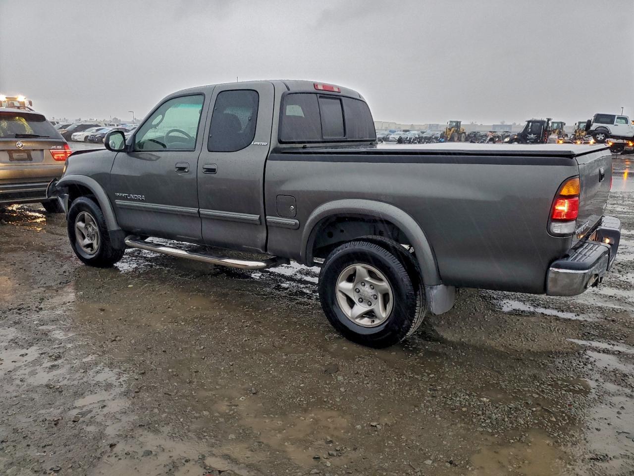 Toyota Tundra Access Cab Limited Image 11