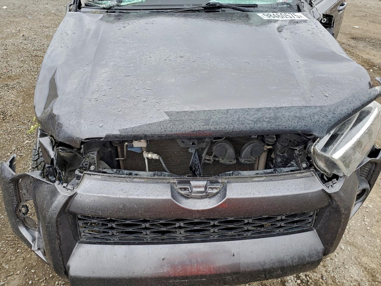 Toyota 4Runner Sr5/sr5 Premium Image 11