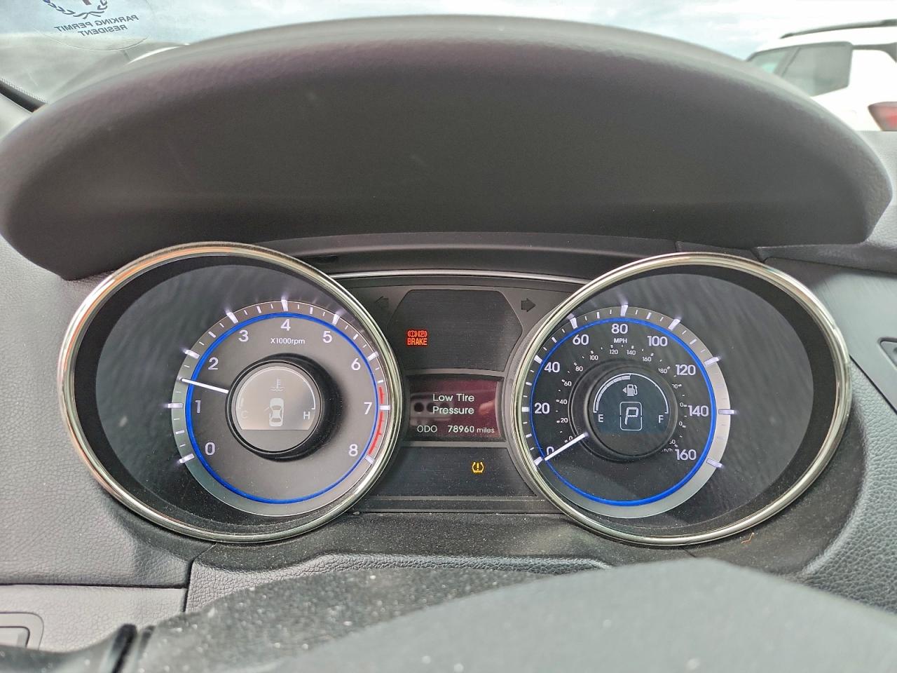 Hyundai SONATA Gls Image 3