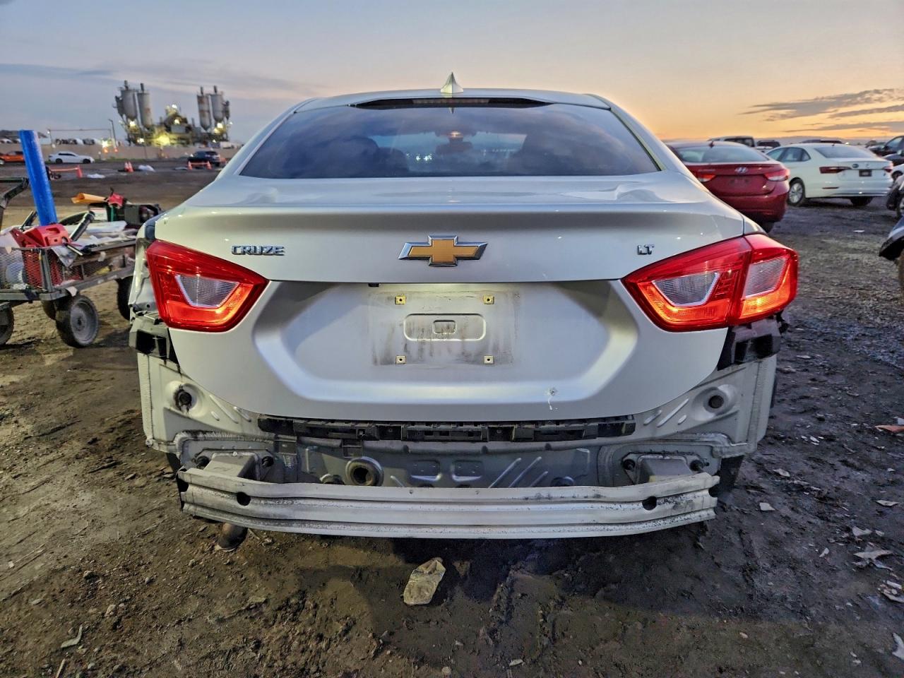 Chevrolet Cruze Lt Image 8