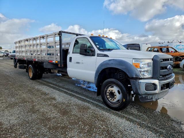 Ford F-550 Super Duty Image 4
