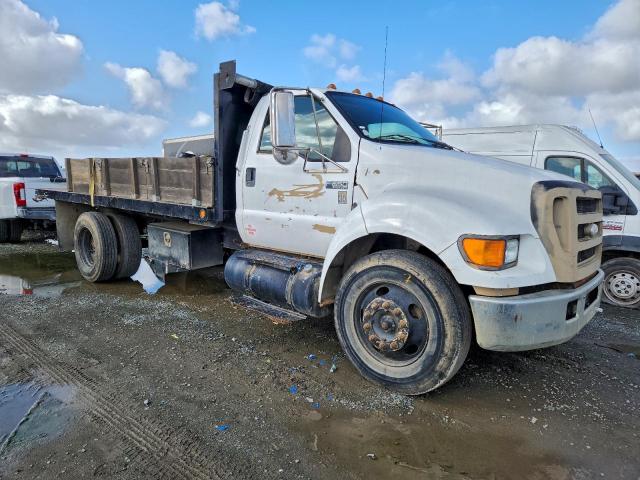 Ford F-650 Super Duty Image 10