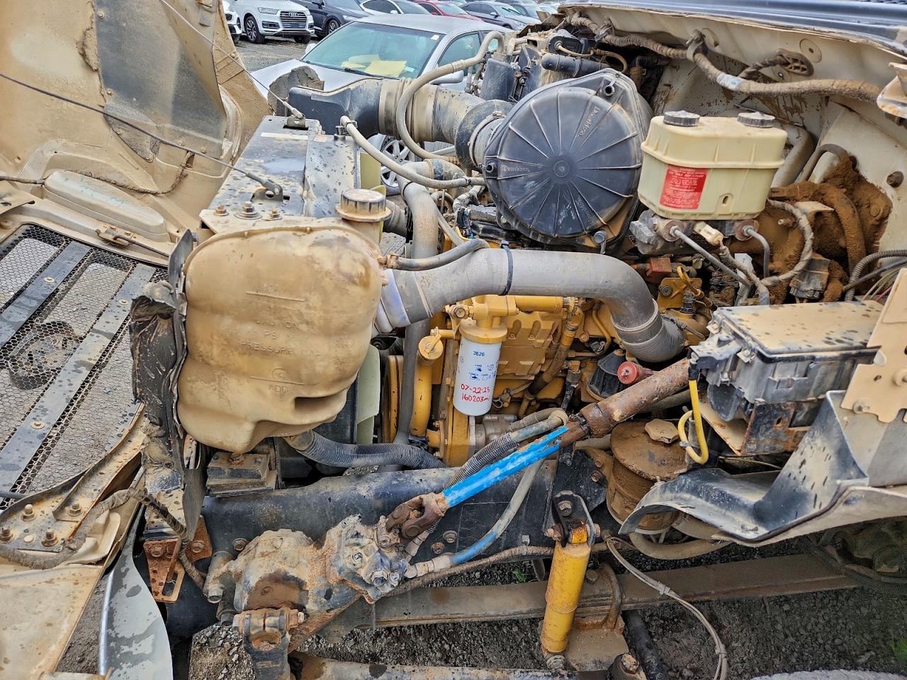 Ford F-650 Super Duty Image 5