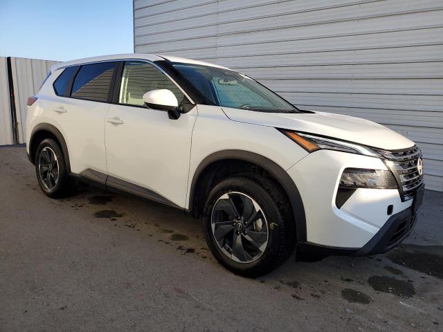 Nissan Rogue Sv Image 2