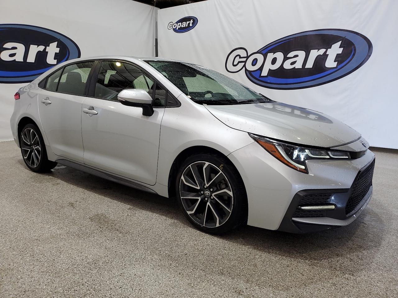 Toyota Corolla Se Image 8