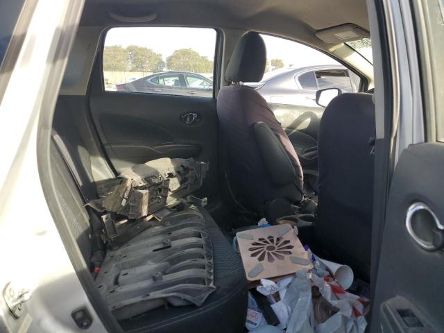 Nissan Versa S Image 9