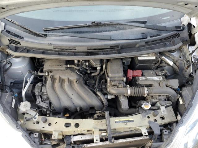 Nissan Versa S Image 12