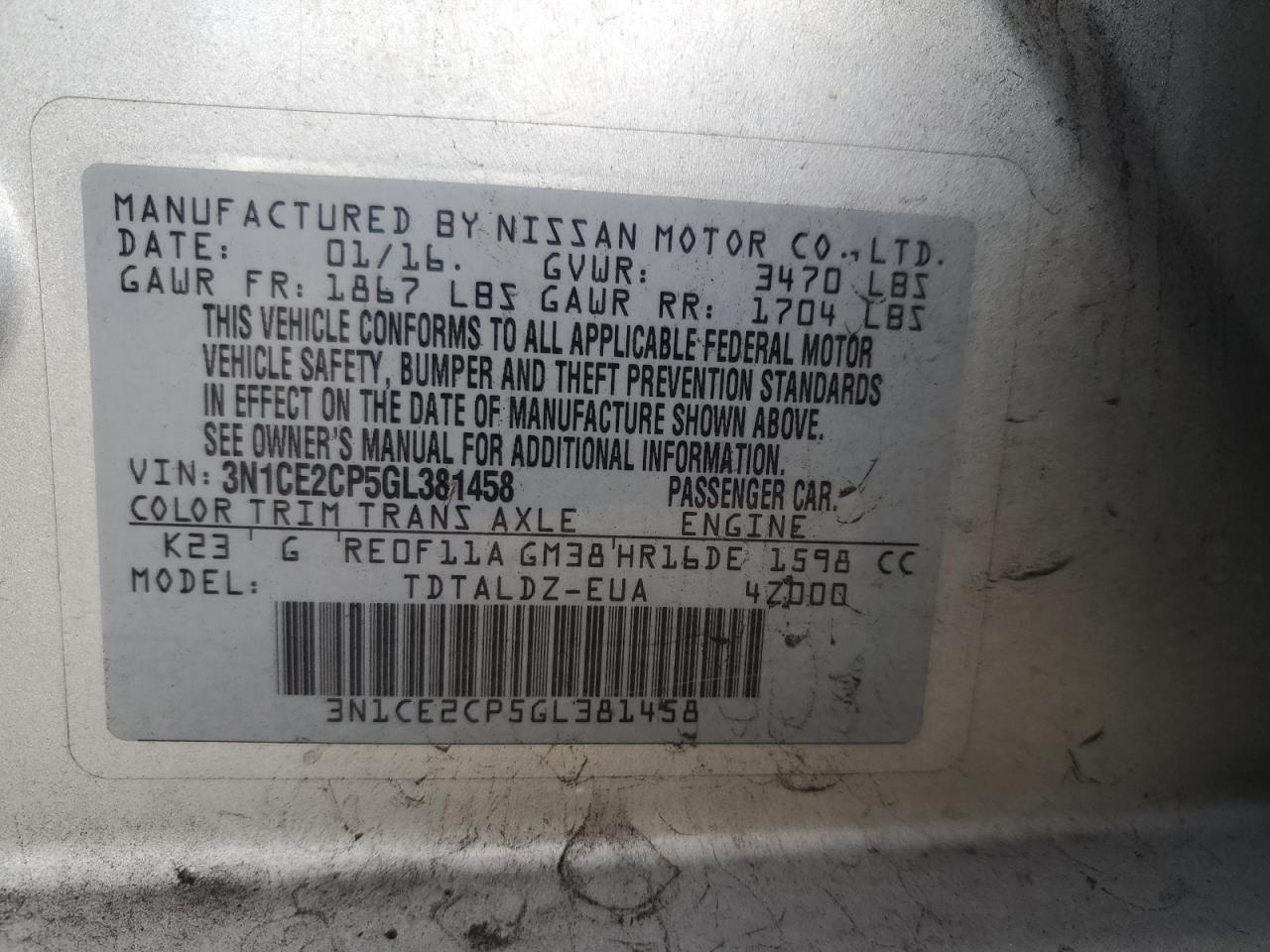 Nissan Versa S Image 13