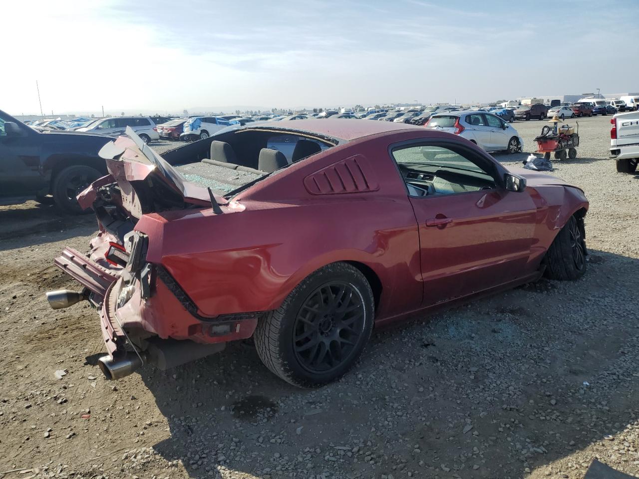 Ford Mustang Image 3