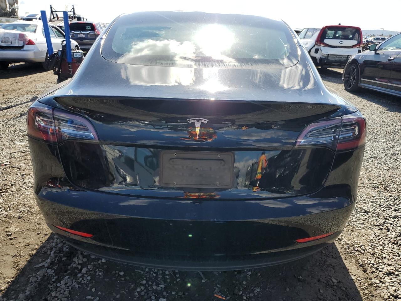 Tesla Model 3 Image 5