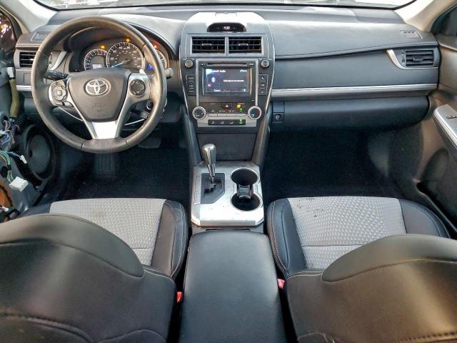 Toyota Camry L Image 5