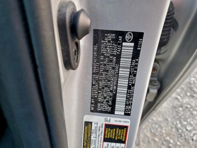 Toyota Camry L Image 10