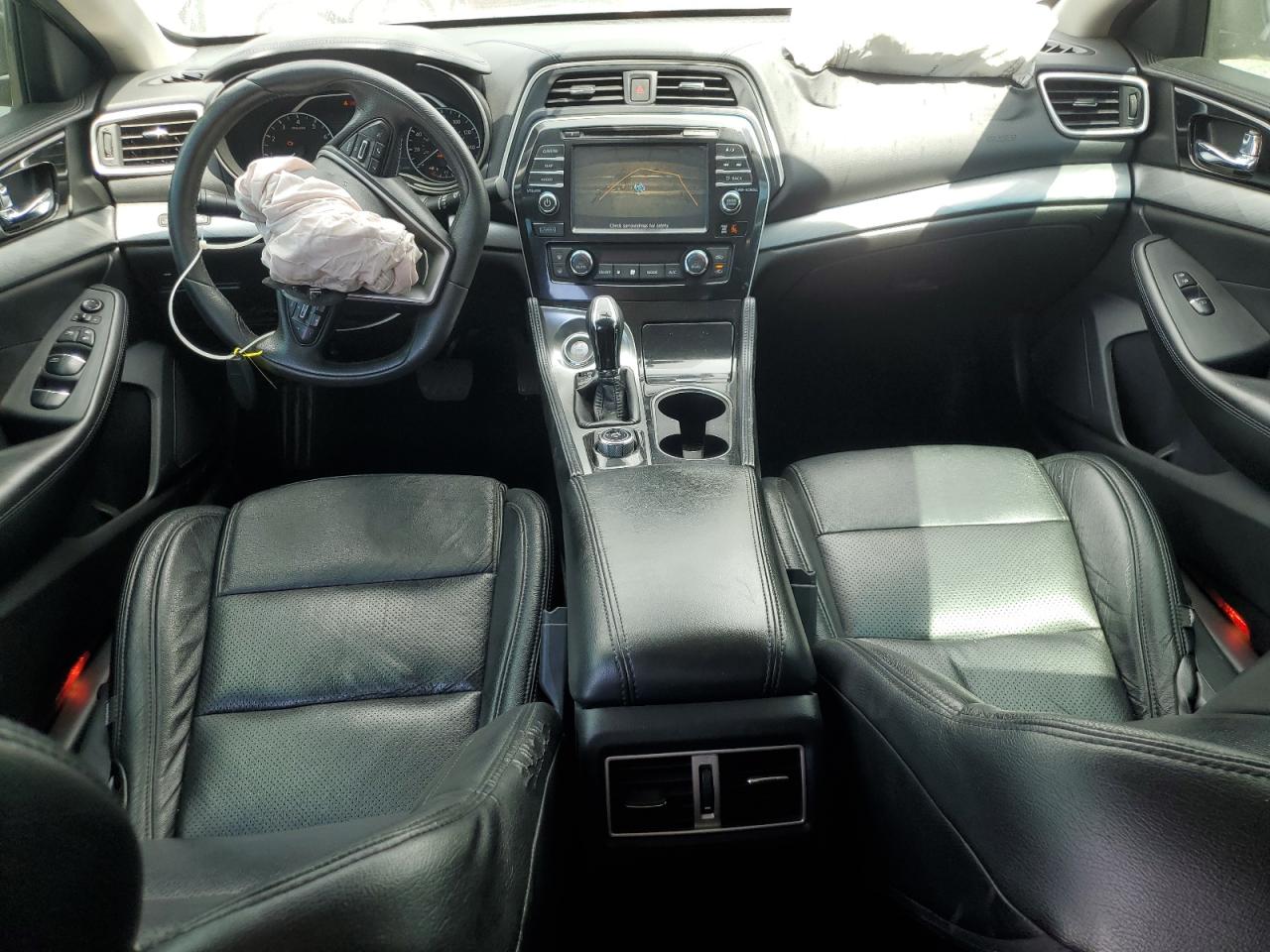 Nissan Maxima 3.5s Image 6