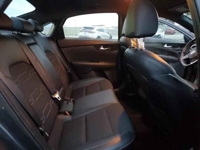 Kia Forte Gt Line Image 6