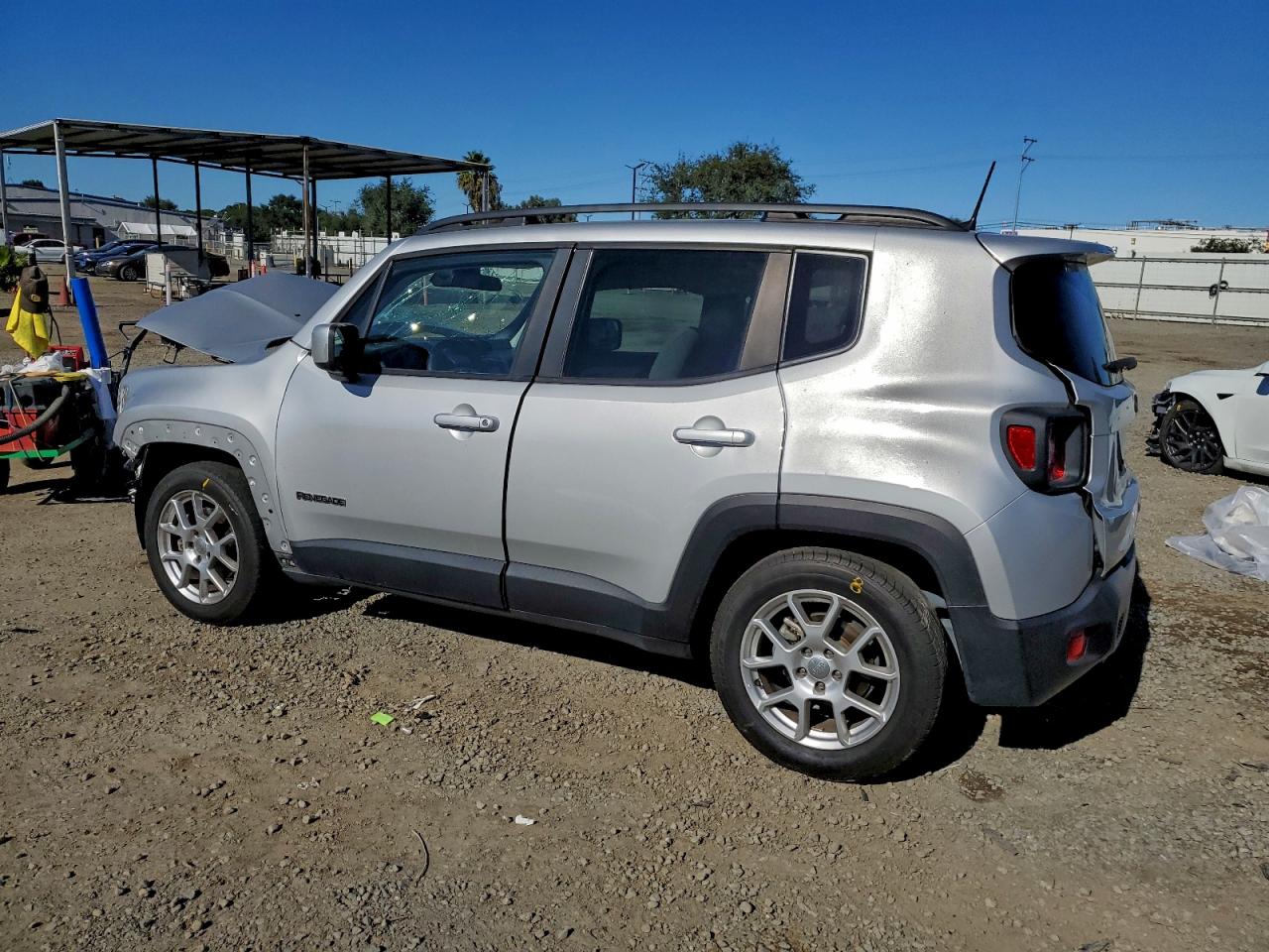Jeep Renegade Latitude Image 9