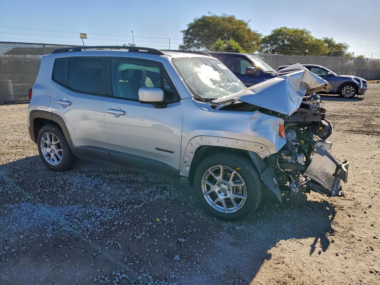 Jeep Renegade Latitude Image 5