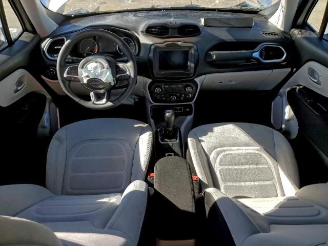 Jeep Renegade Latitude Image 3