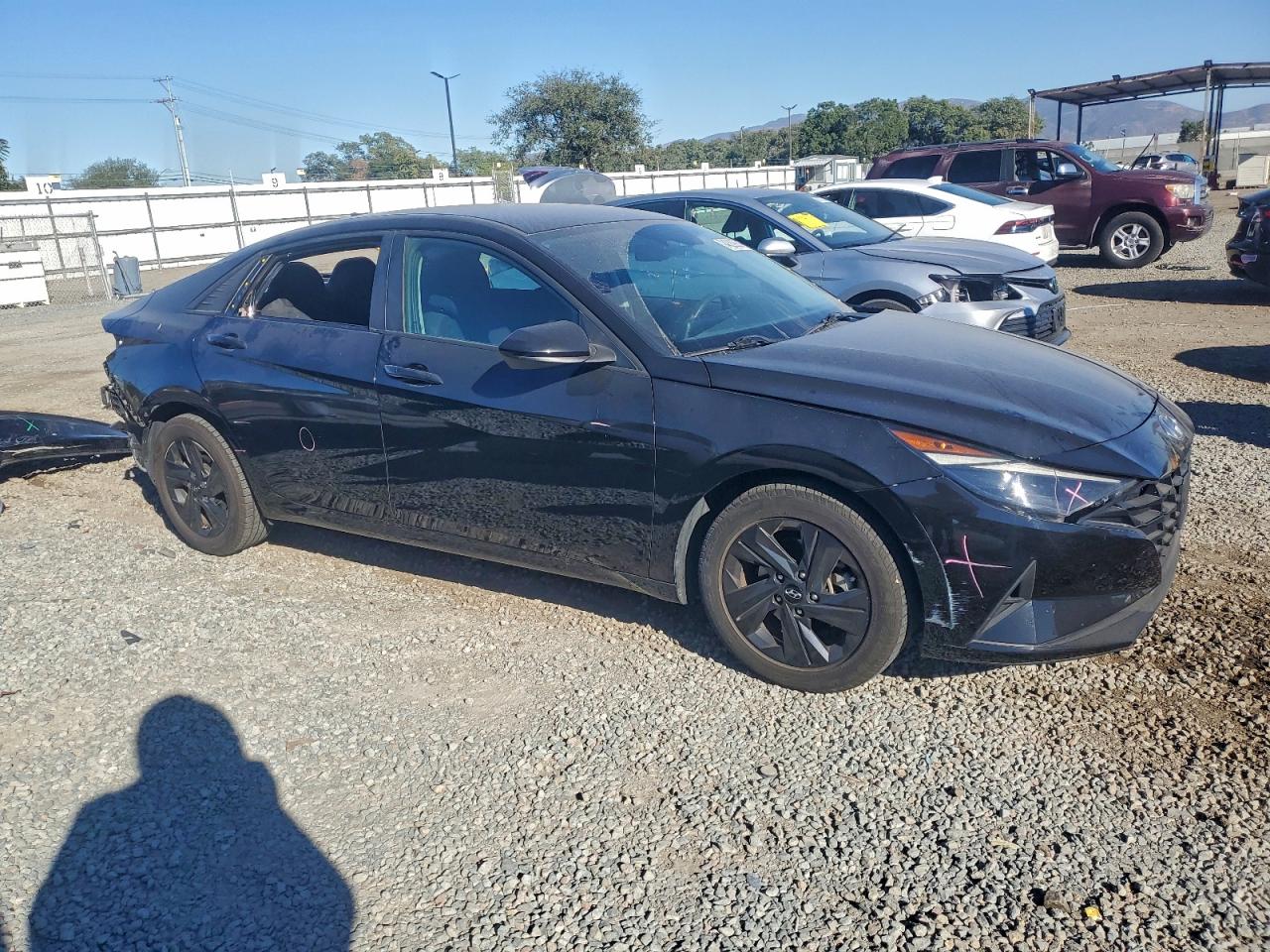 Hyundai ELANTRA Sel Image 9