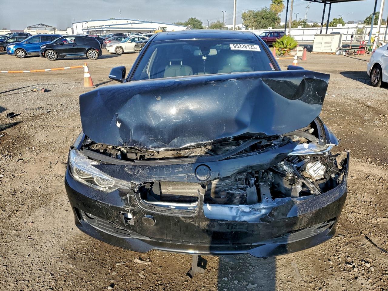 BMW 3 Series Xi Image 11