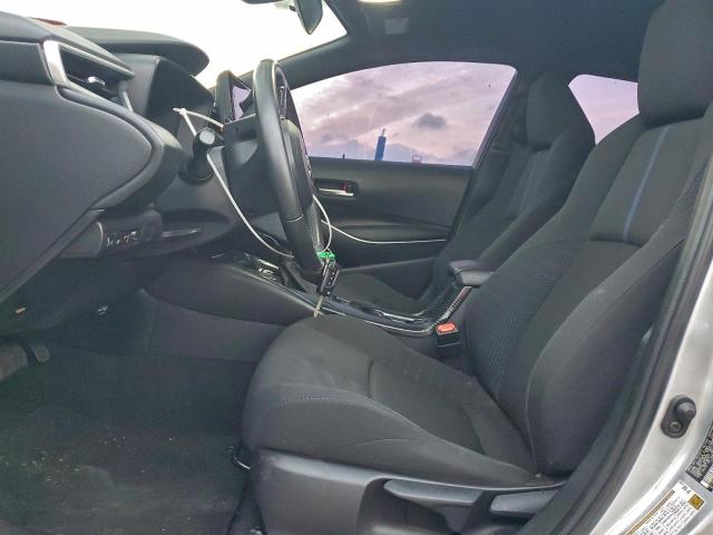 Toyota Corolla Se Image 9