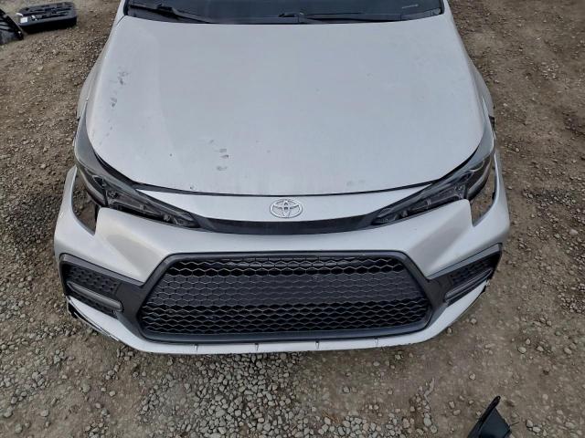 Toyota Corolla Se Image 4