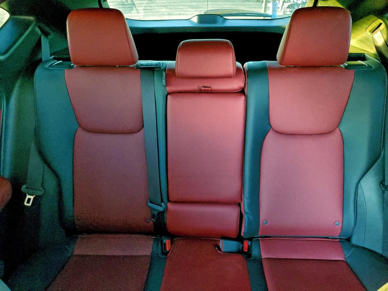 Lexus NX 450h Luxury Image 8