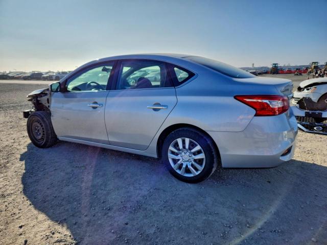 Nissan Sentra S Image 7