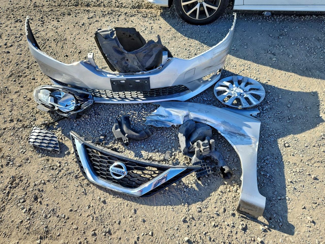 Nissan Sentra S Image 13