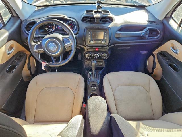 Jeep Renegade Latitude Image 12