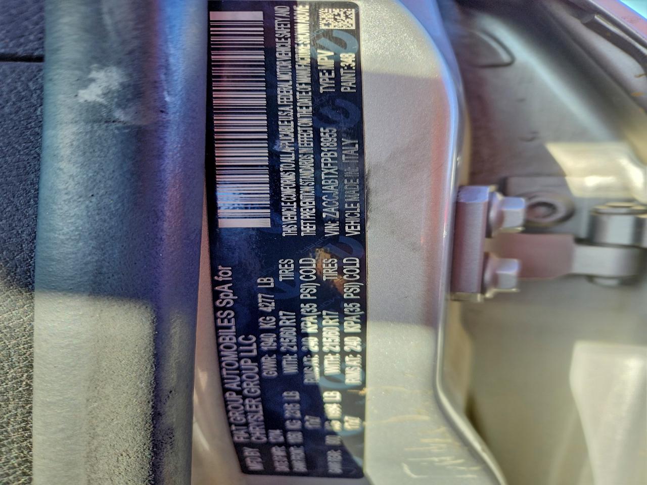 Jeep Renegade Latitude Image 8