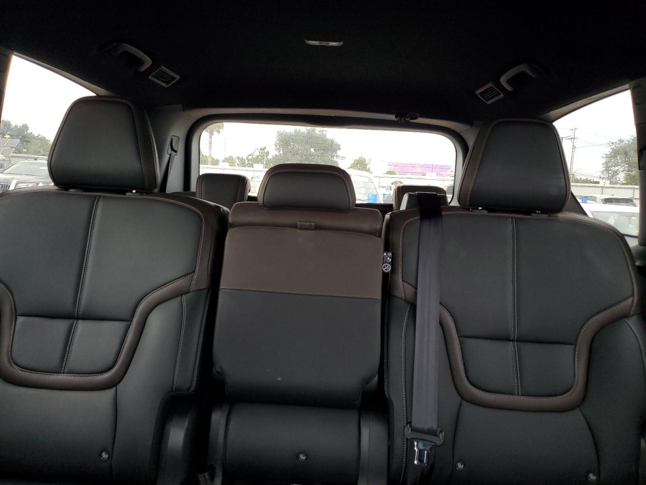 Nissan Armada Sl Image 11