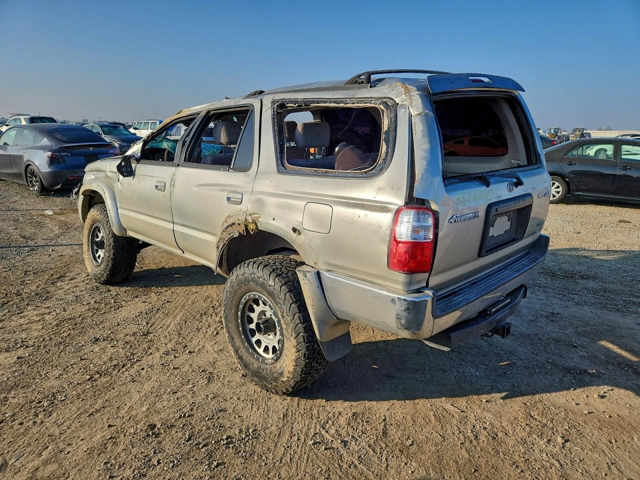 Toyota 4Runner Sr5 Image 2