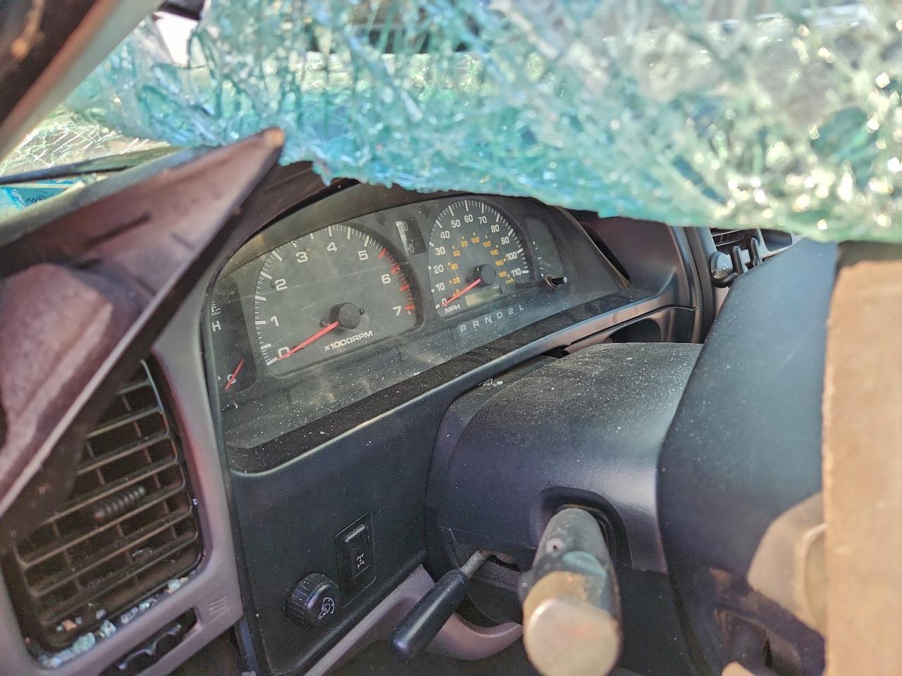 Toyota 4Runner Sr5 Image 6