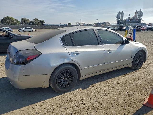 Nissan Altima 2.5 Image 7