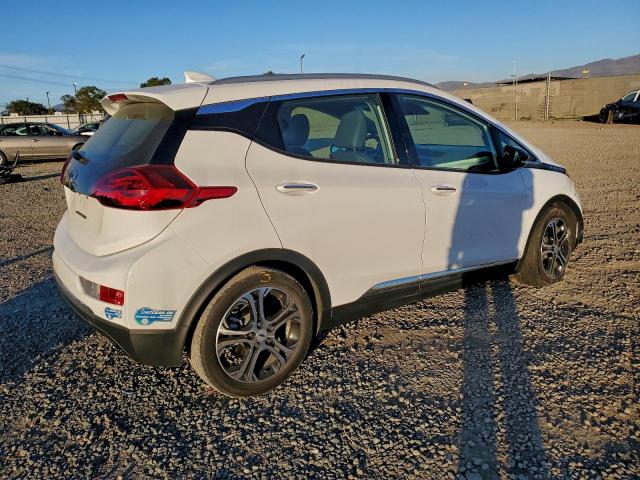 Chevrolet Bolt Premier Image 3
