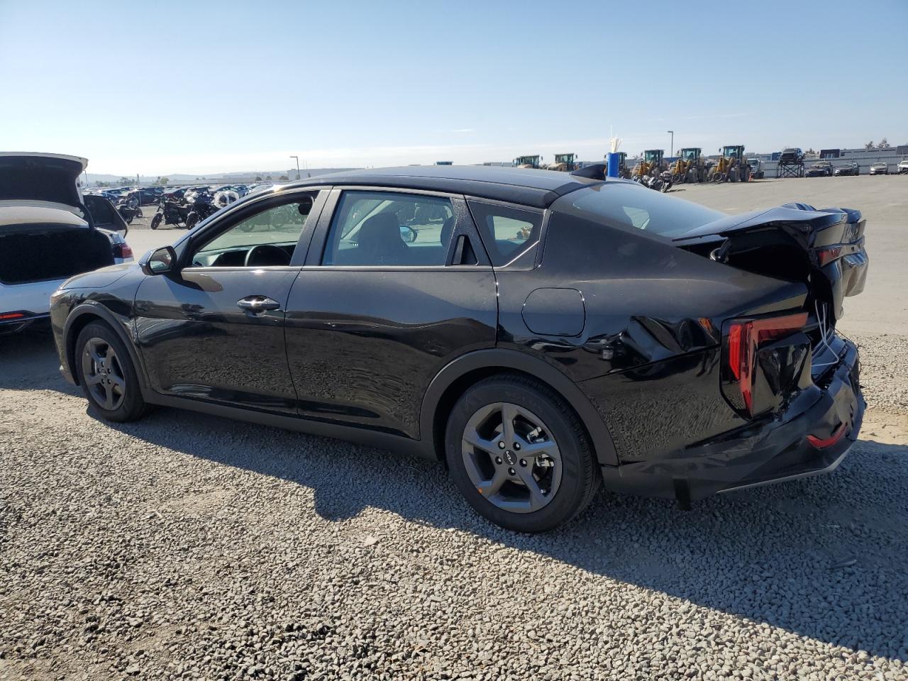 Kia K4 Ex Lx Image 7