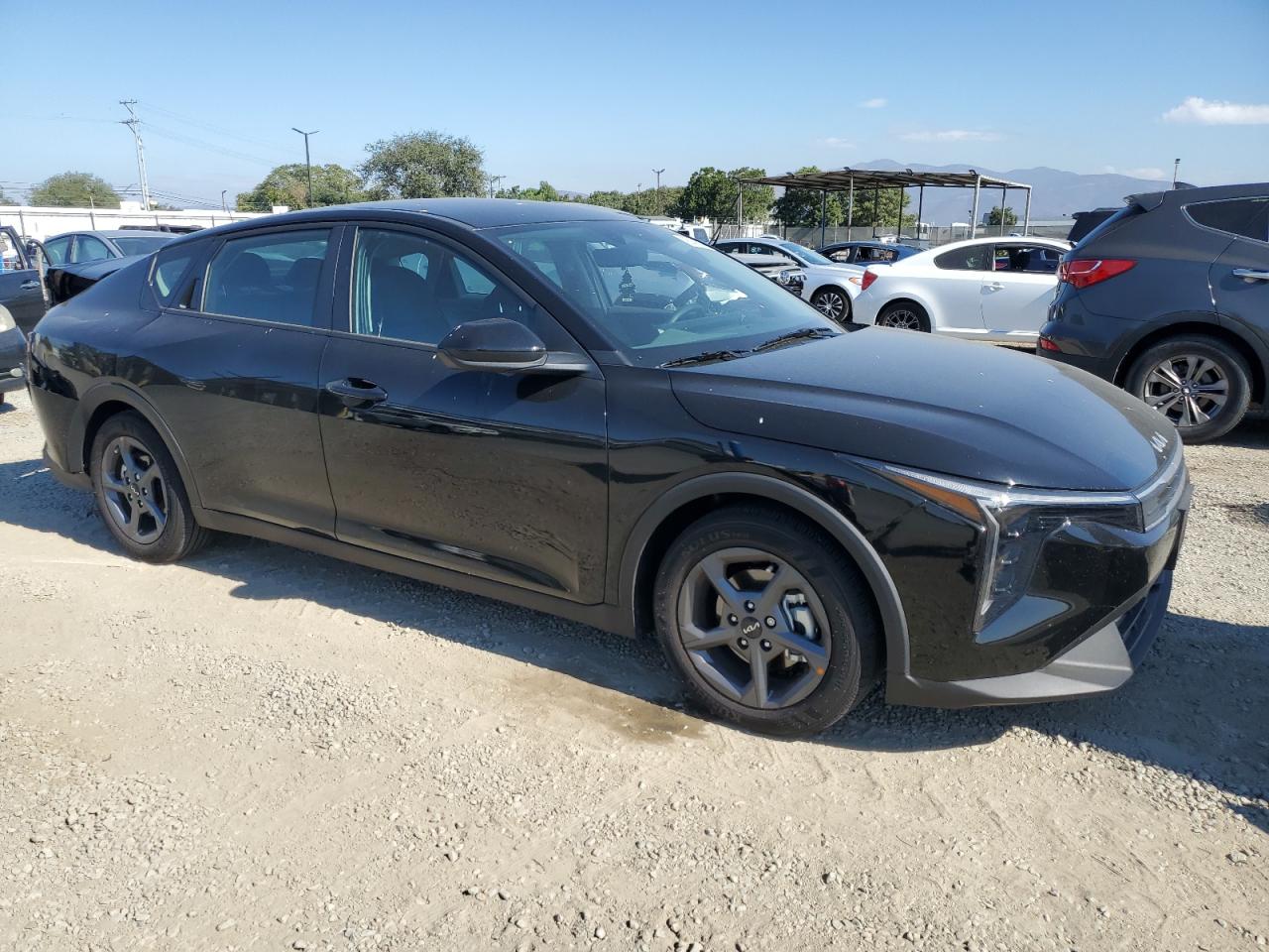 Kia K4 Ex Lx Image 11