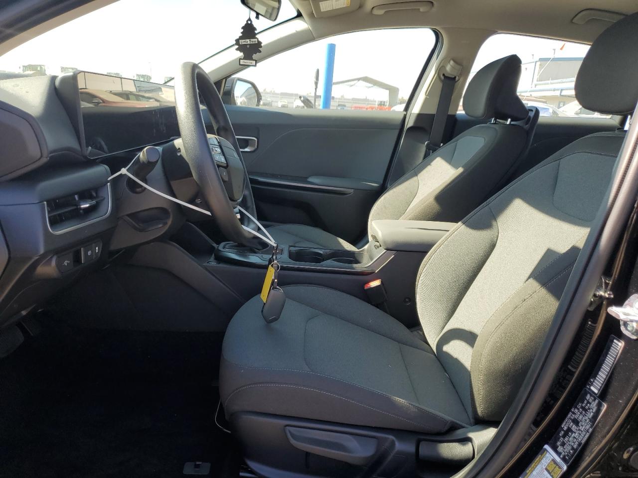 Kia K4 Ex Lx Image 3