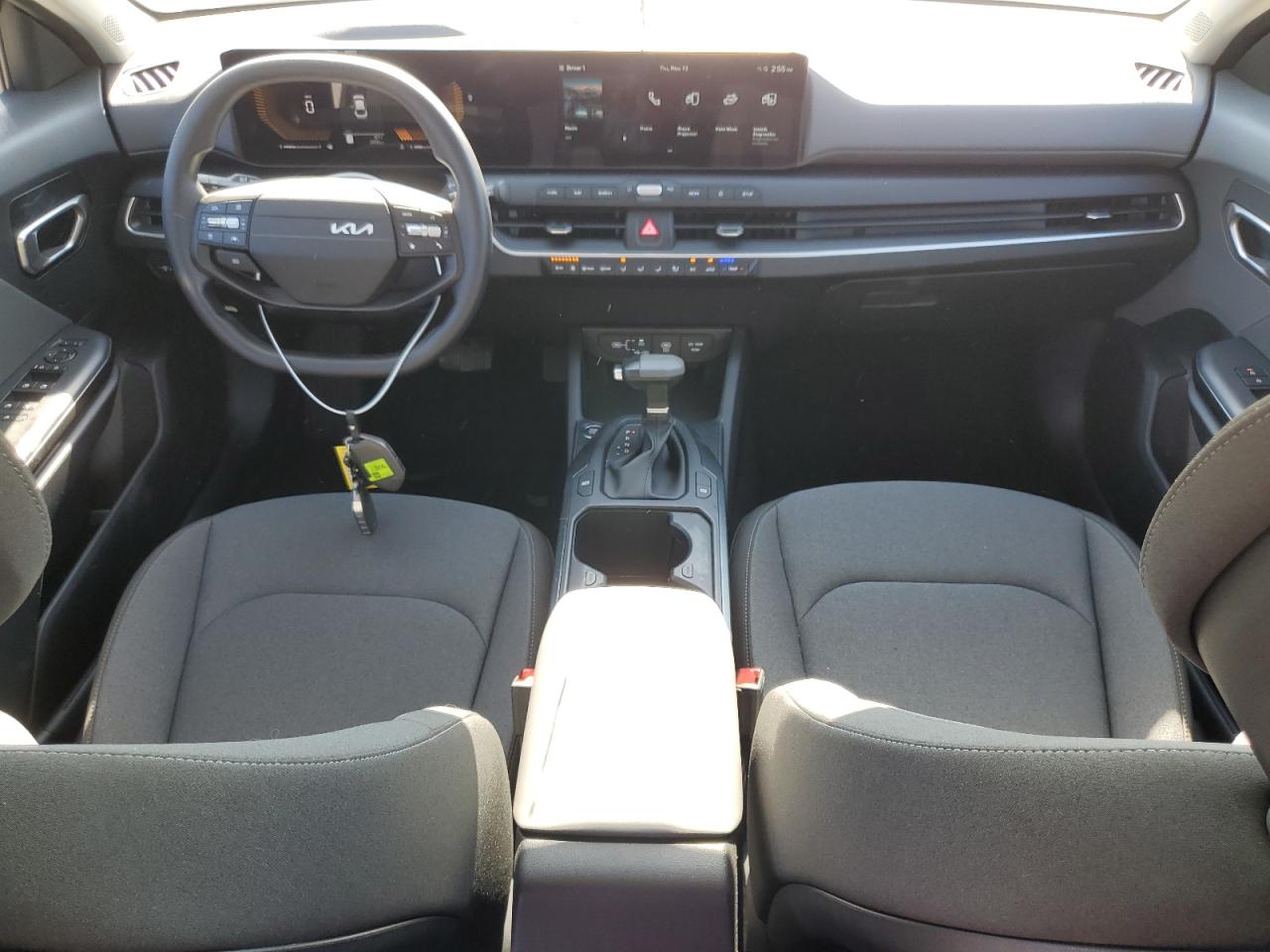 Kia K4 Ex Lx Image 10