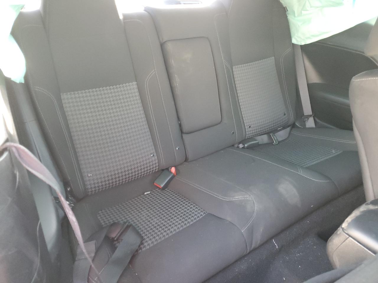 Dodge Challenger Sxt Image 9